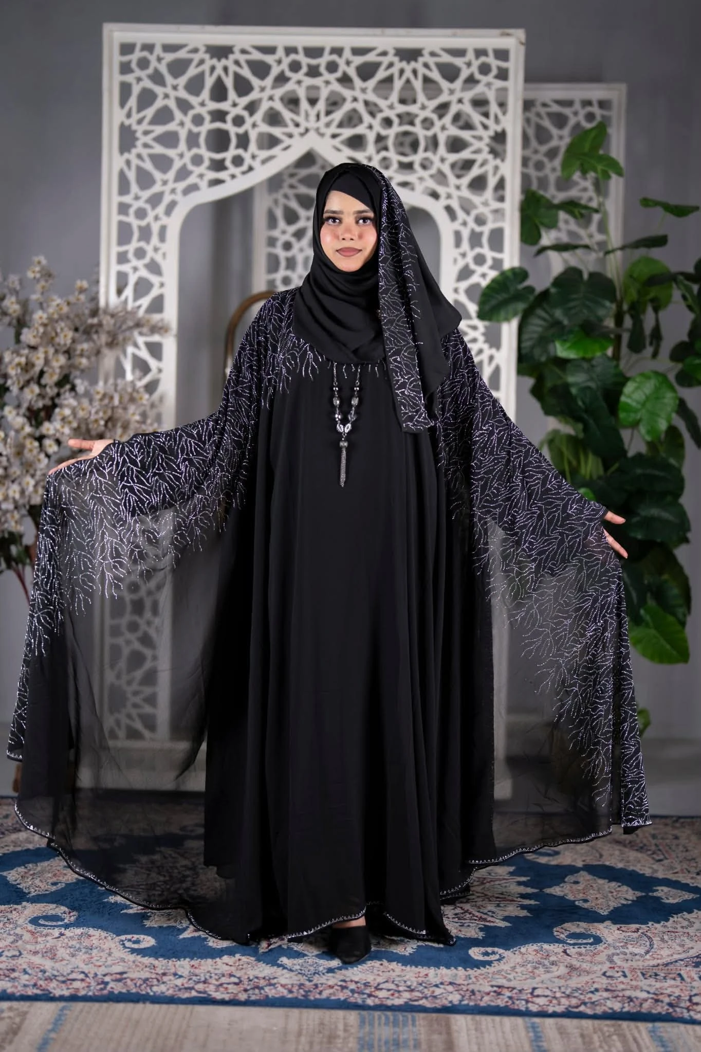 Mehrin abaya